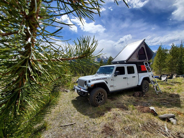GAIA Gladiator Shortbed Camper